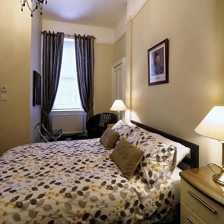 Browns Bed And Breakfast 爱丁堡 外观 照片