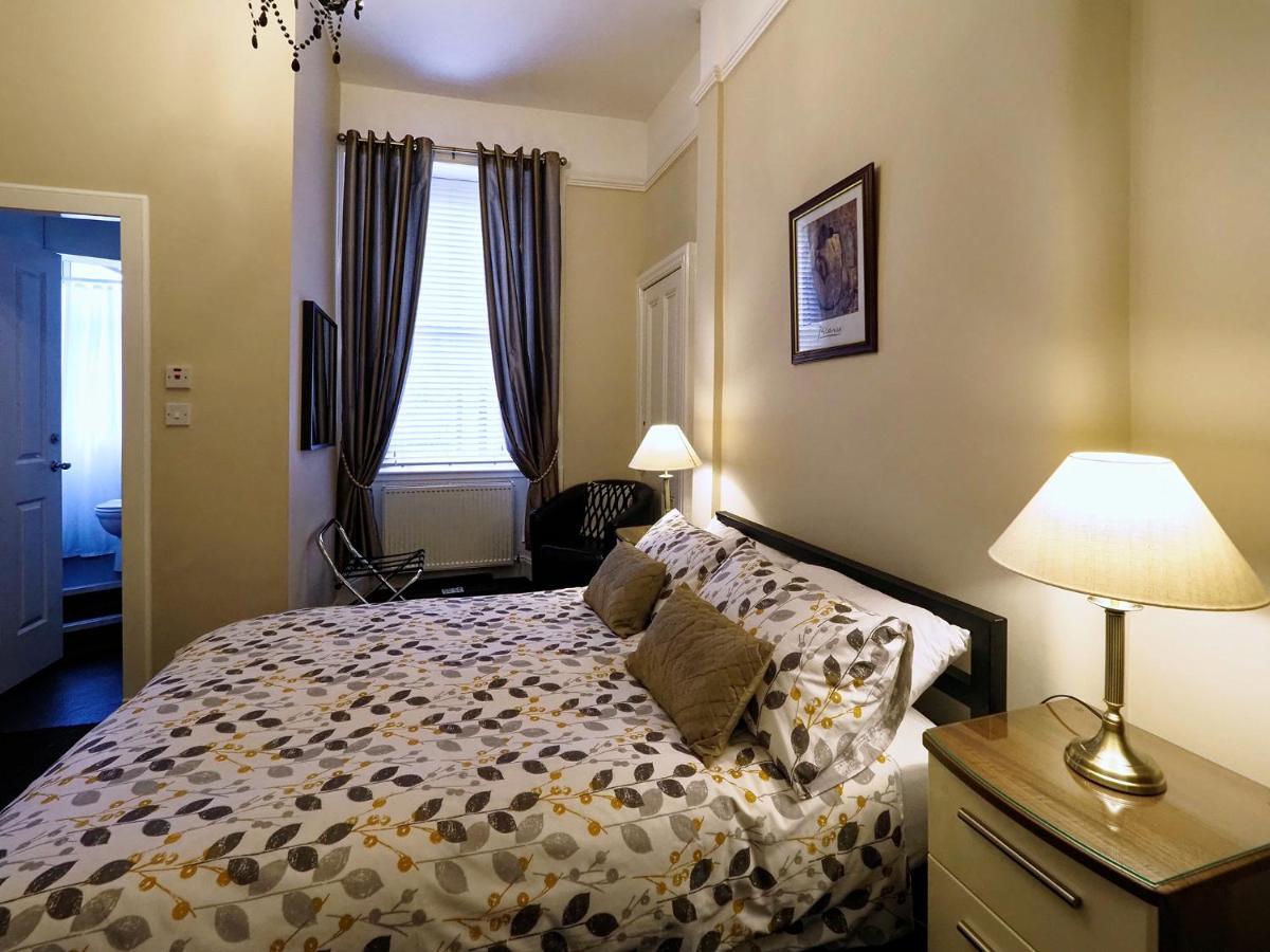 Browns Bed And Breakfast 爱丁堡 外观 照片